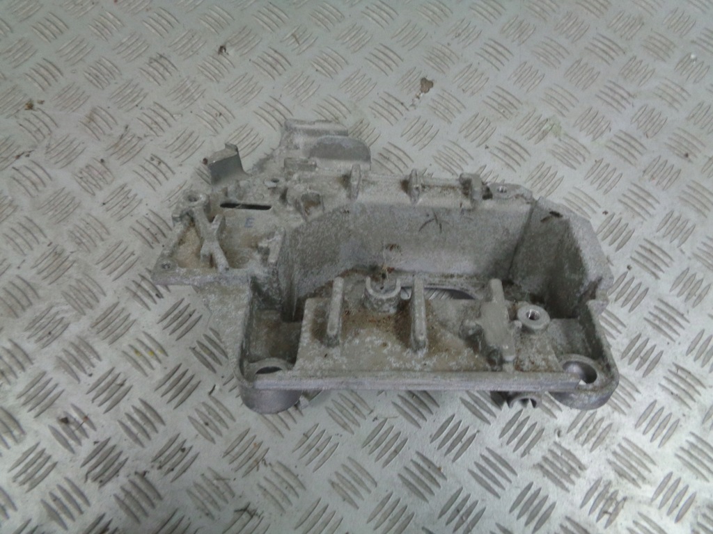 фото №1, Renault clio iii 3 подушка двигуна