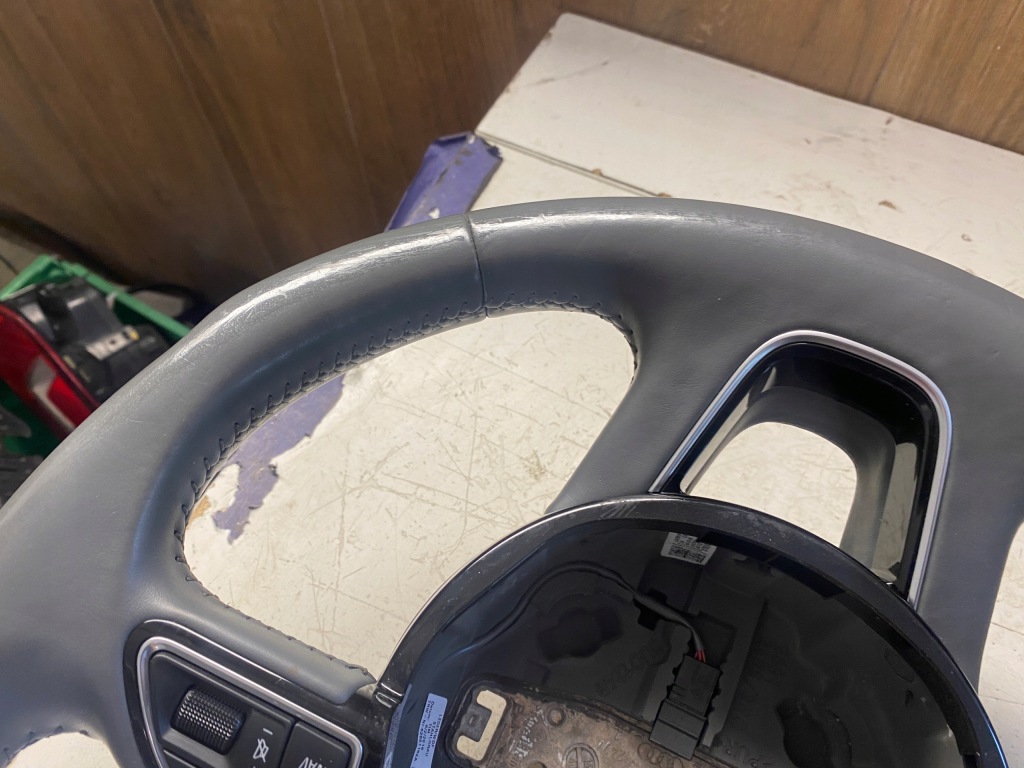 фото №13, Audi q7 воздуховод кожа мультифункция 4l0419091ap