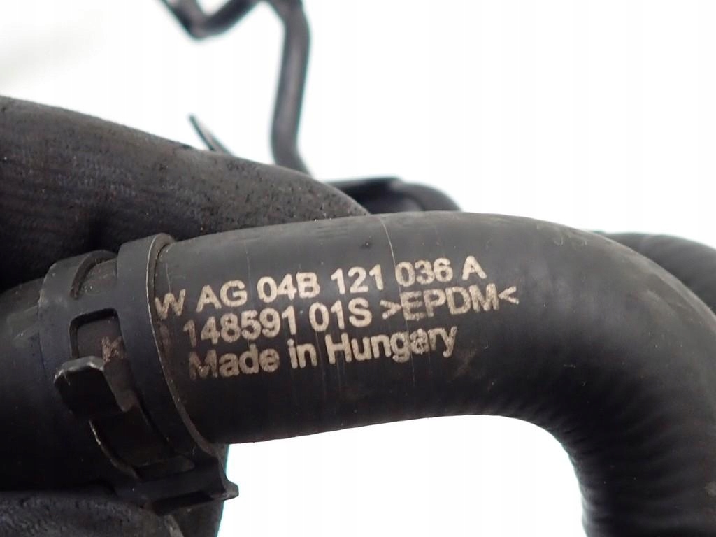 фото №4, Wąż шланг трубка wody 04b121070a toledo iv skoda rapid 1.4 tdi cus 17r
