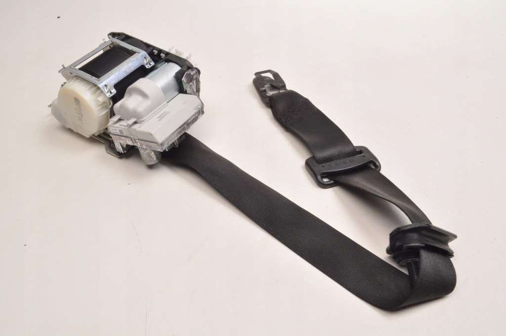 Купить Mercedes slk iii w172 r172 ремень безопасности правый перед a1728603285