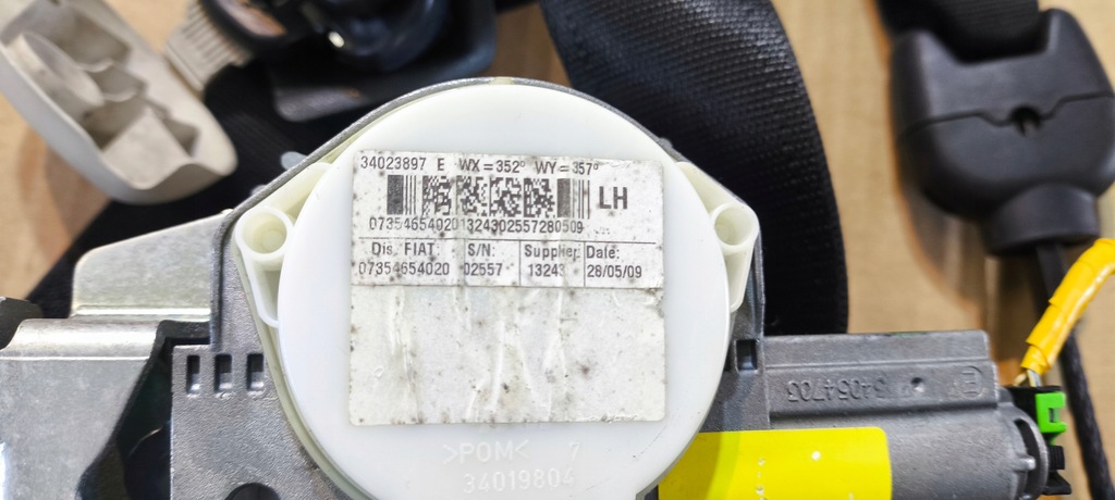 фото №8, Pas безопасности правый + левый + натяжители fiat 500 оригинал