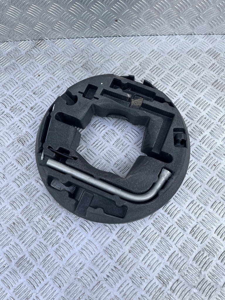 фото №1, Пінополістирол вкладиш багажника audi a4 b9 15-