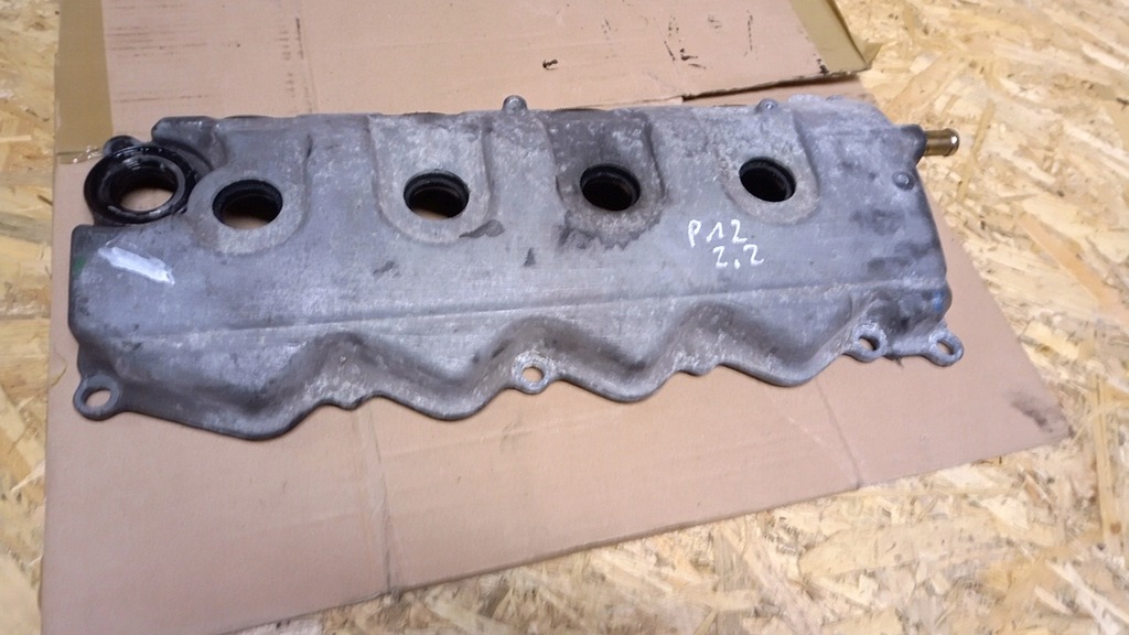 фото №4, Nissan primera p 12 2.2 di крышка клапанов