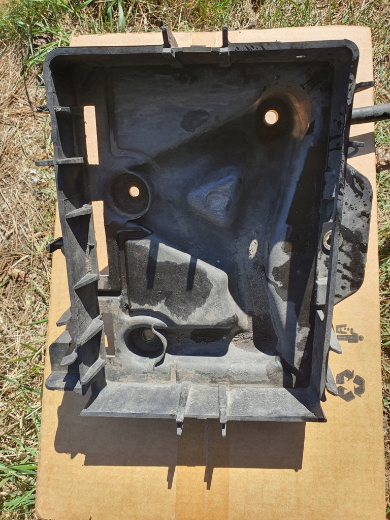 Купити Основа акумулятор vw seat skoda 5z0915331a