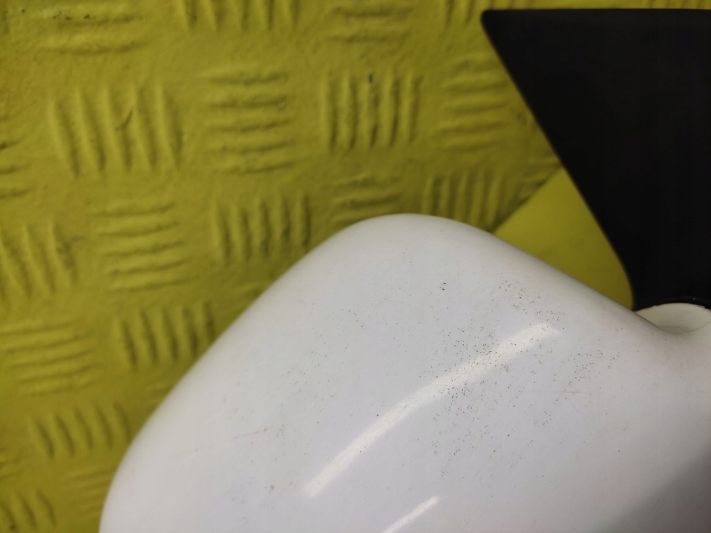 фото №8, Audi a6 c5 sedan зеркало zewnętzrne правое 5 pin