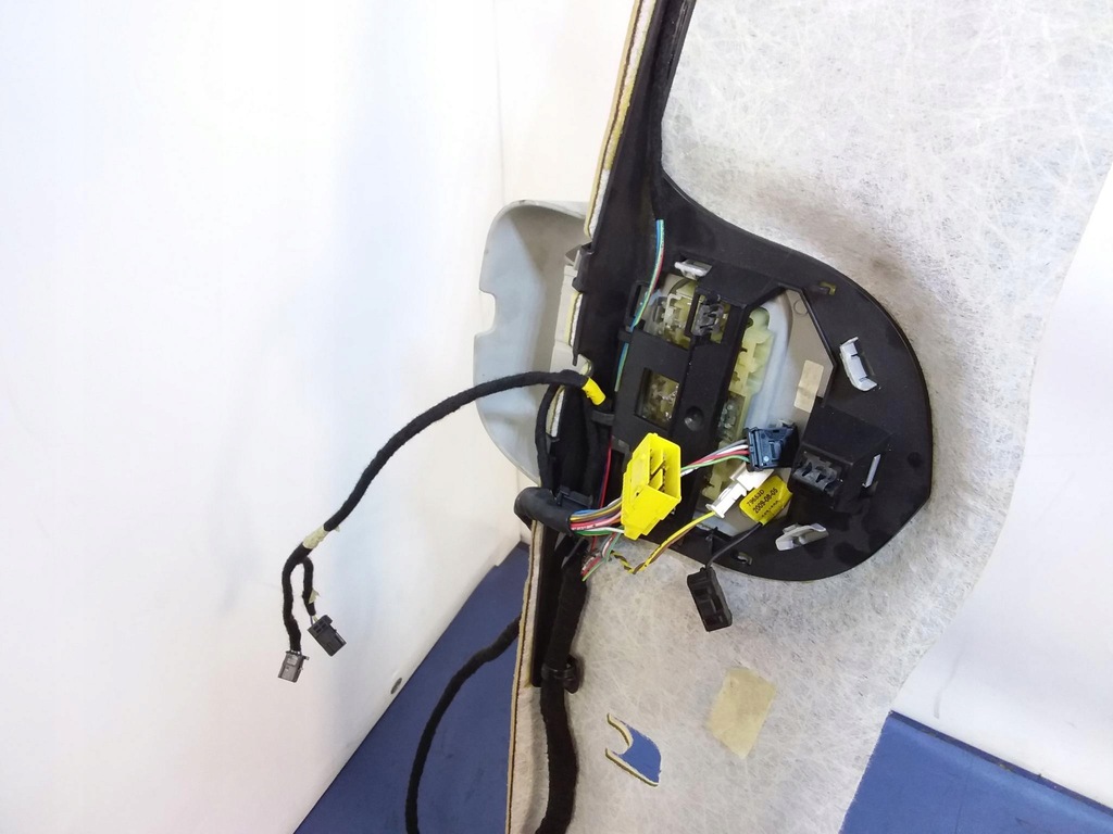 фото №11, Peugeot 5008 потолок панорама ручки