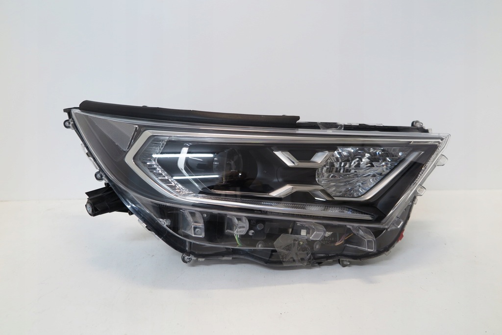 фото №1, Лампа права перед передня full led toyota rav4 v