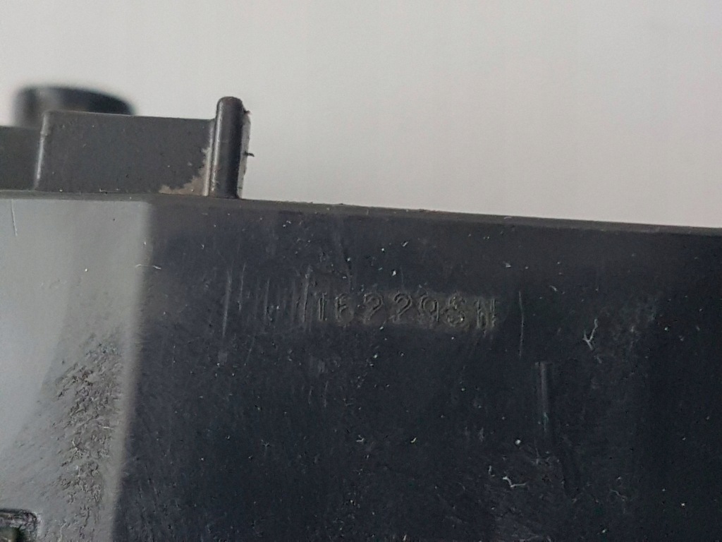 2016 nissan navara d23 переключатель подрулевой  162298h Недорого