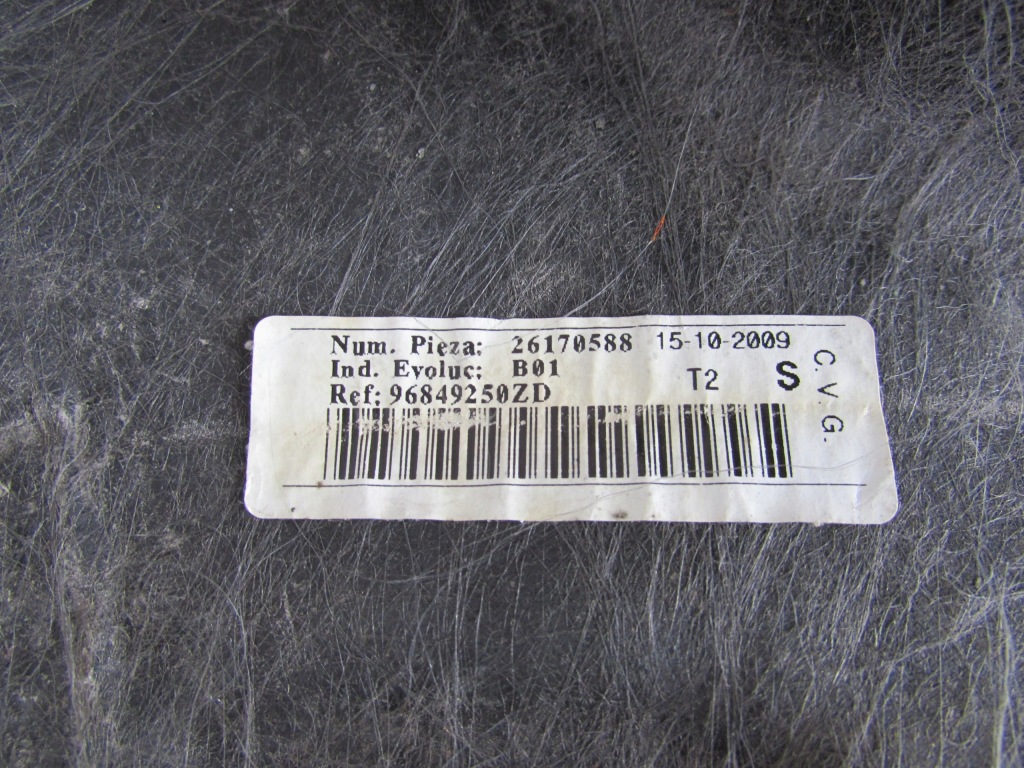 фото №9, Обшивка підлога правий задня citroen c4 grand picasso 06-13 r.