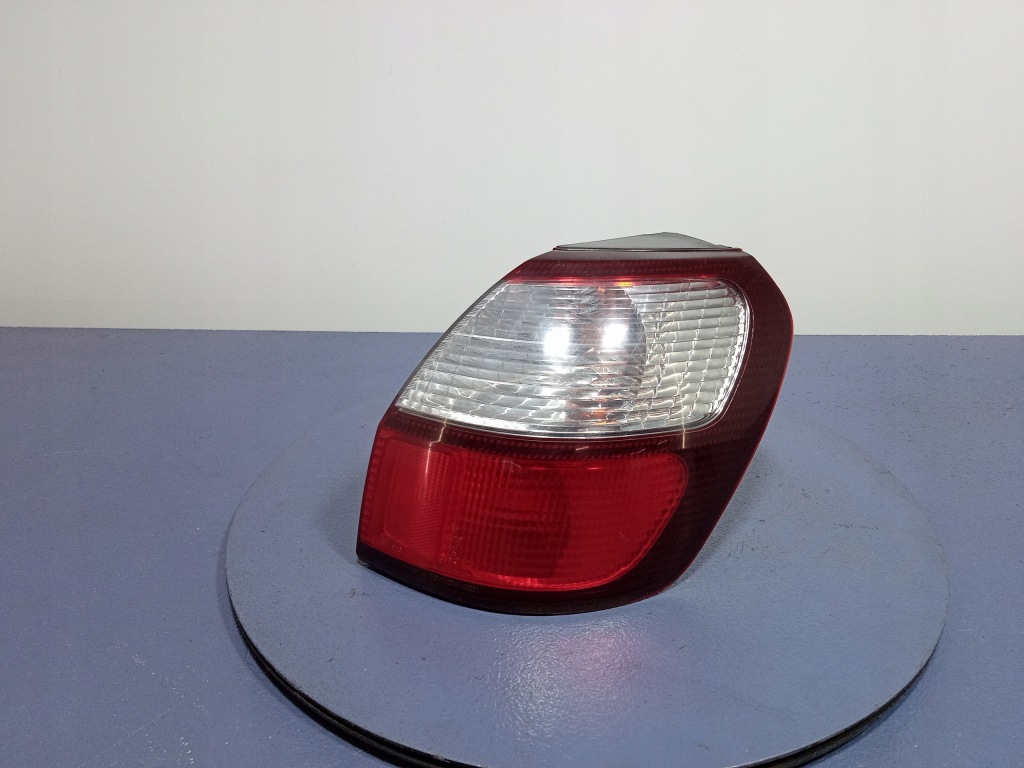 фото №1, Subaru legacy iii bh kombi лампа задняя правая наружная 4835a