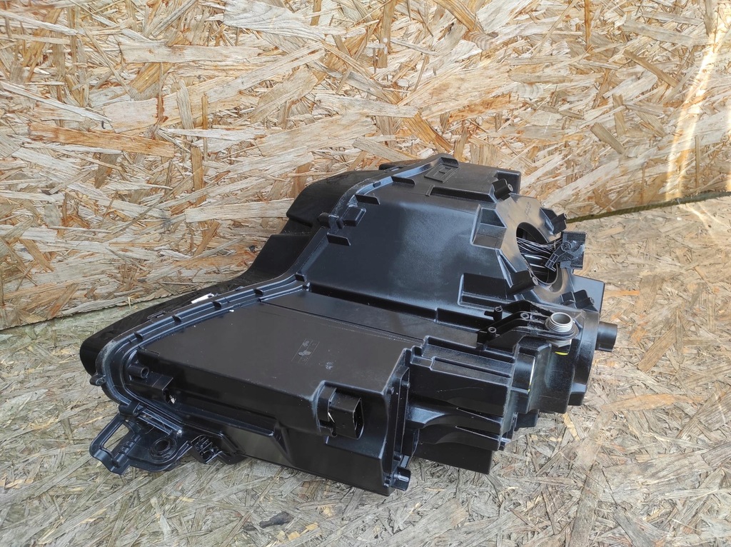 фото №7, Лампа левая перед skoda karoq 57b941015d