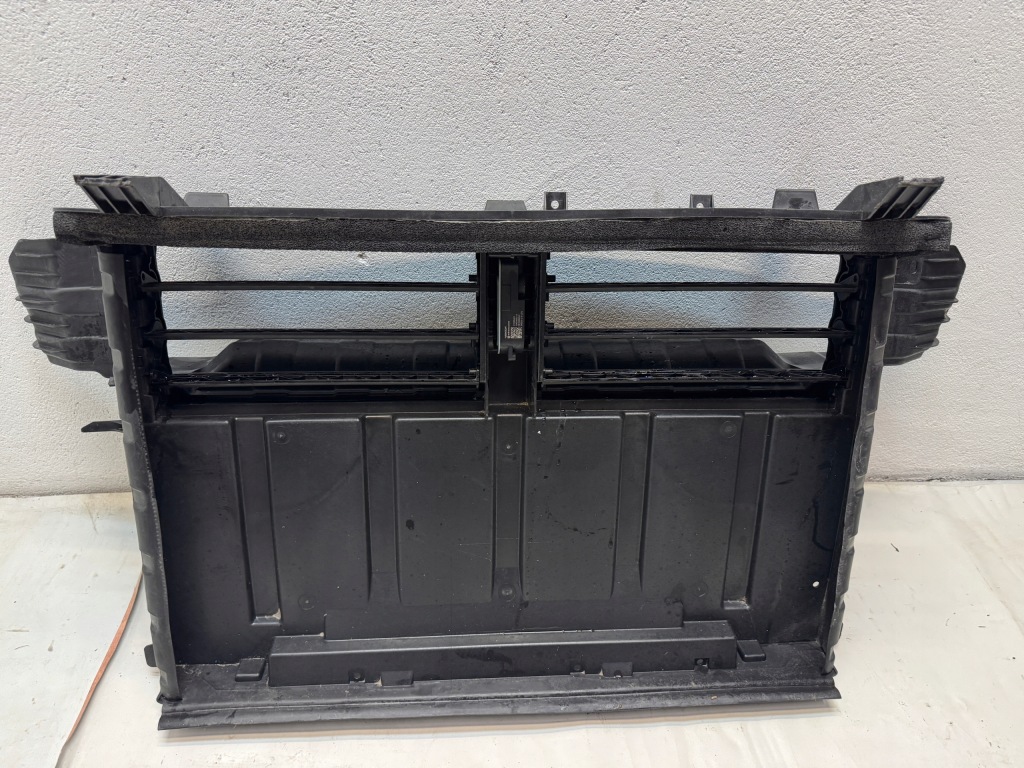 фото №7, Volvo ex30 ex-30 23- впуск шторка жалюзи воздуховод воздуха 80005258