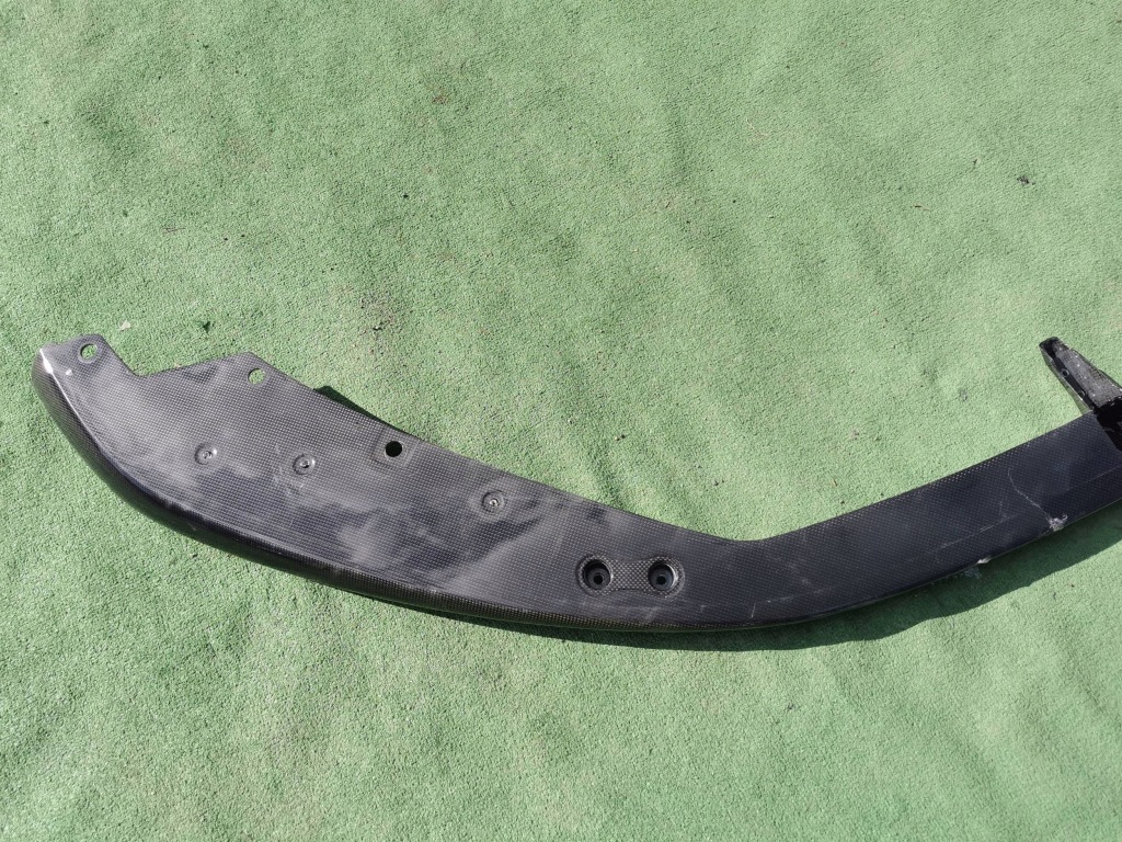 Ferrari portofino f164 17- накладка бампера перед передний карбон Оригинал