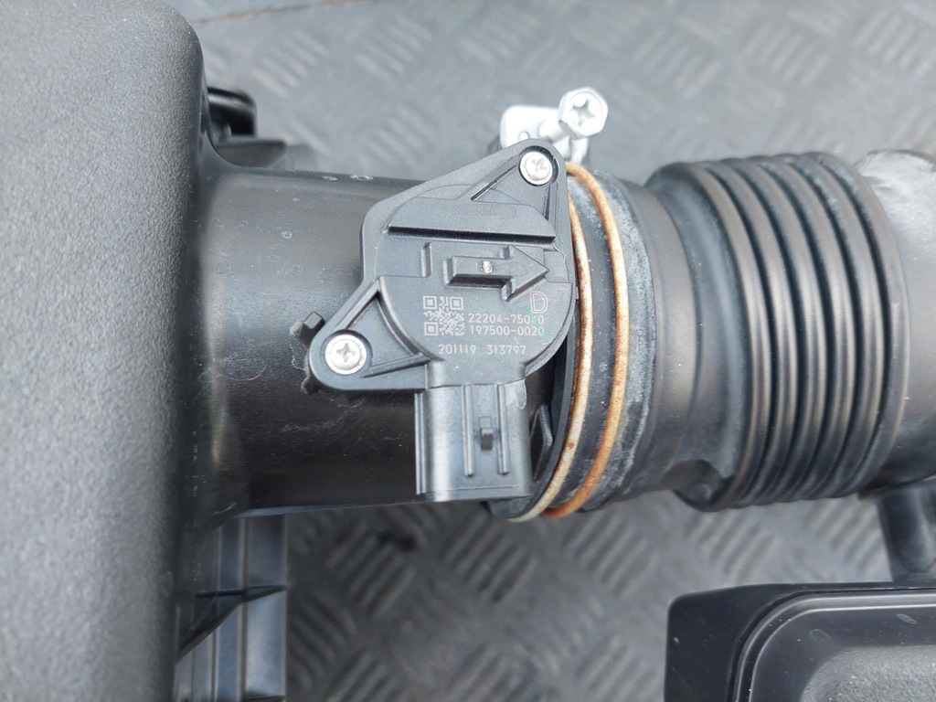 фото №5, Корпус фільтра повітря 17812-37040 17880-25020 lexus es vii 7 300 h 2.5