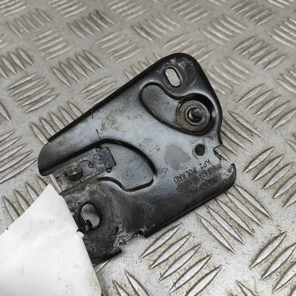 фото №5, Audi a3 s3 8v 2016 засов / крепление замка крышки передней / капот двигателя