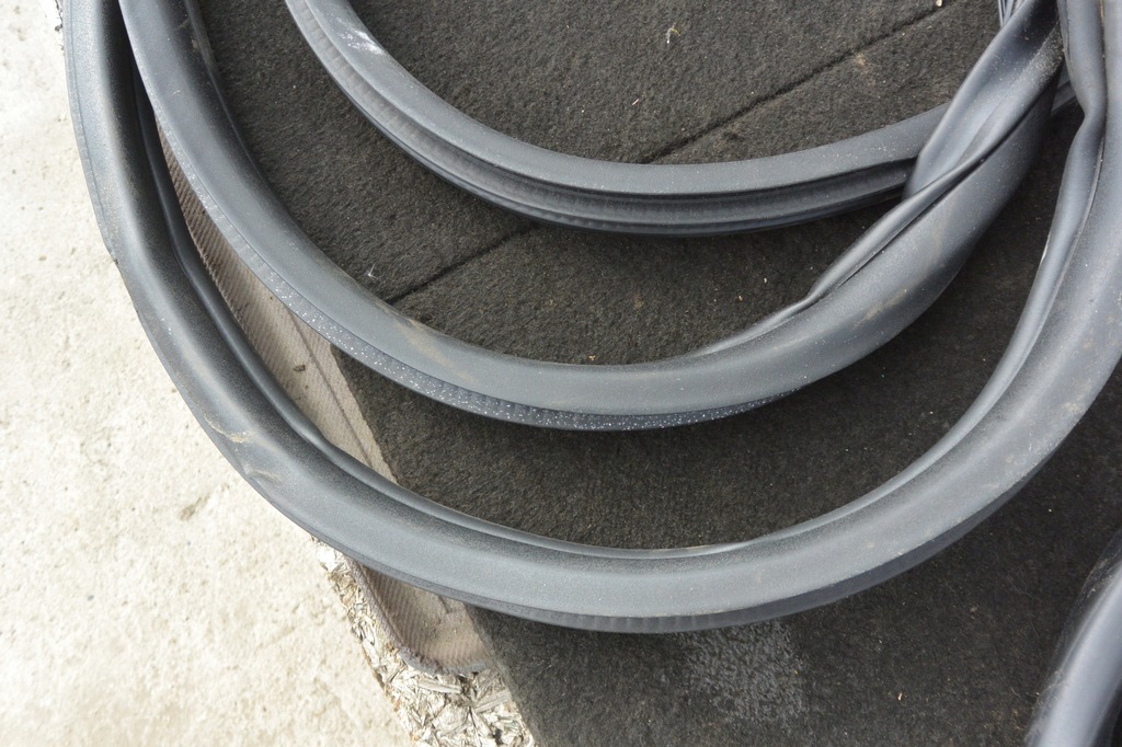 фото №7, Прокладка двері багажника kpl bmw x5 e70 lci