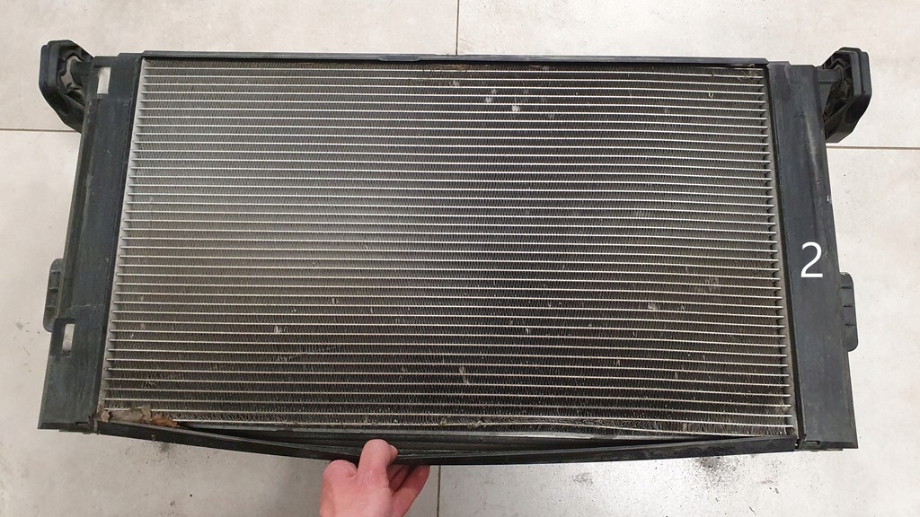 фото №7, Bmw i3 радіатор вентилятор pas передній