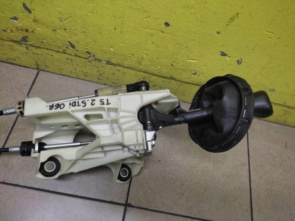 фото №11, Vw t5 2.5 tdi троси домкрат перемикання передач 7h0711113b