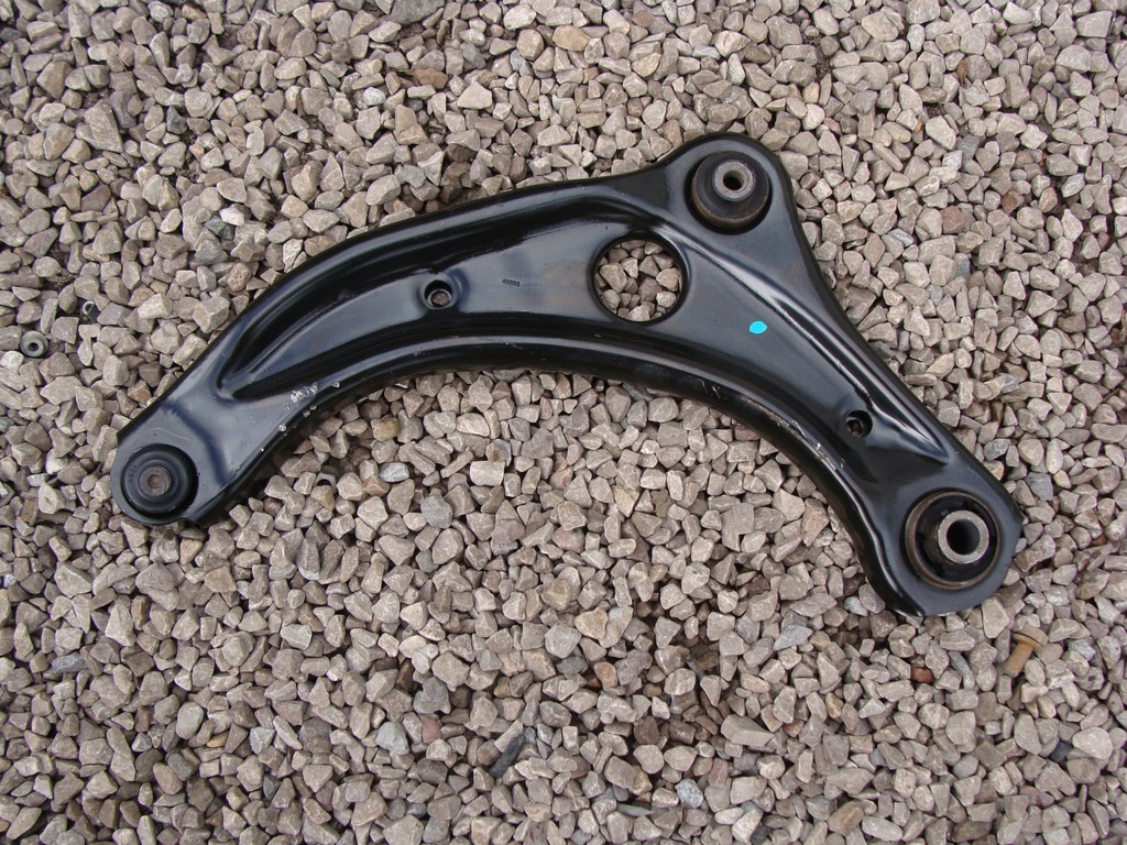 фото №1, Важіль лівий nissan micra k14 !!!