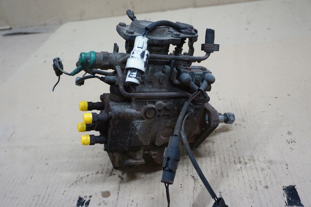 фото №8, Isuzu trooper насос впрыскная 2,8 td 84-91r