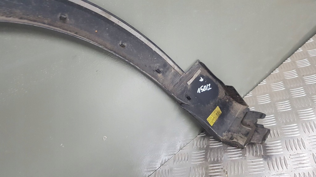 Mercedes eqb w243 x243 молдинг накладка расширитель арки крыла правый перед передняя Киев