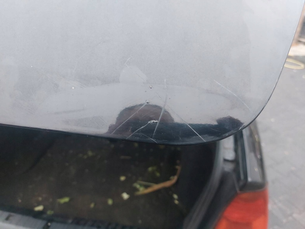 фото №11, Kompletny задня bmw e46 316ti 668/9 кришка багажника бампер лампи