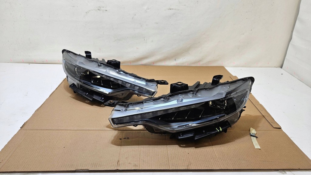 фото №1, Лампа перед ліва права maserati levante lift full led 06701595360 70