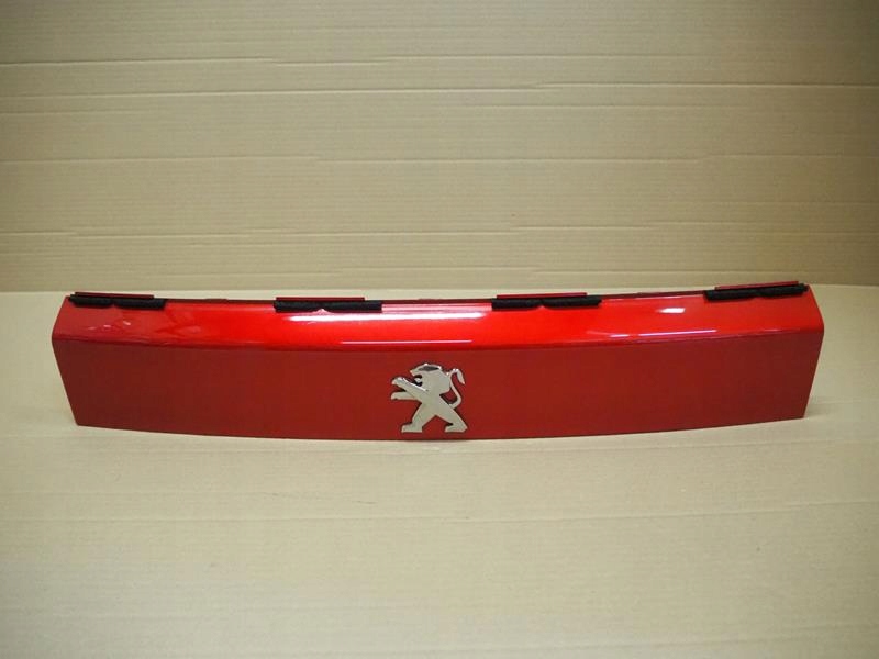 фото №1, Накладка молдинг крышки багажника peugeot 2008 ii