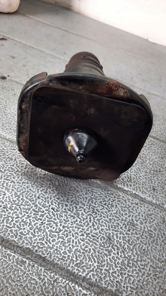 фото №5, Кронштейн амортизатора volvo xc60 31262885