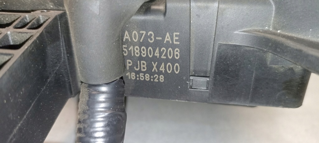 фото №4, Коробка предохранителей jaguar x-type 2.0 d