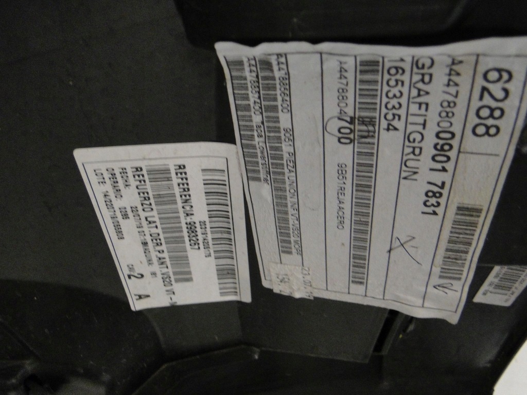 Mercedes vito 447 w447 бампер передний без pts без halo Доставка