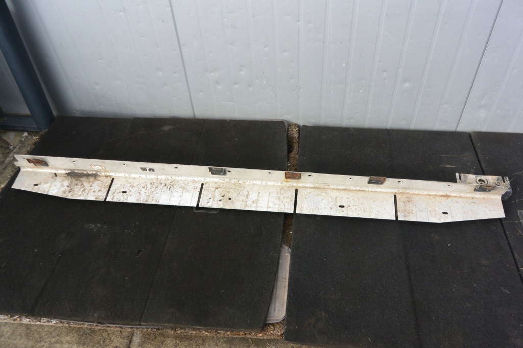 Купить Каркас кронштейн порог левый mercedes gl x164