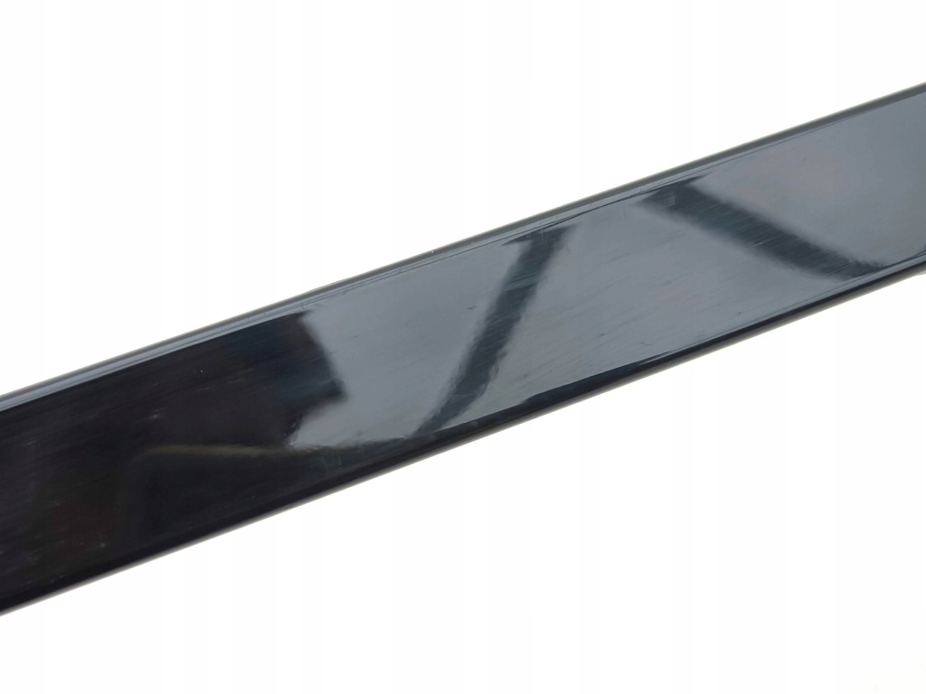 фото №4, Land rover evoque ii 2020 молдинг бампера заднего