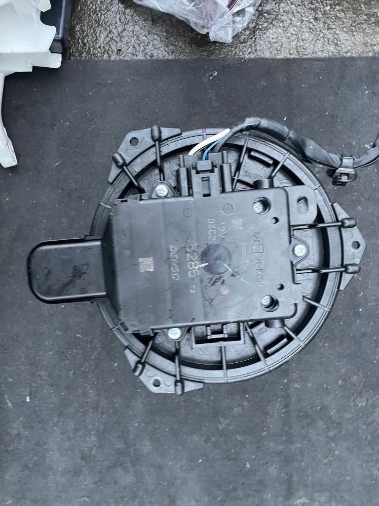 фото №1, Lexus ux вентилятор обдув вентилятор