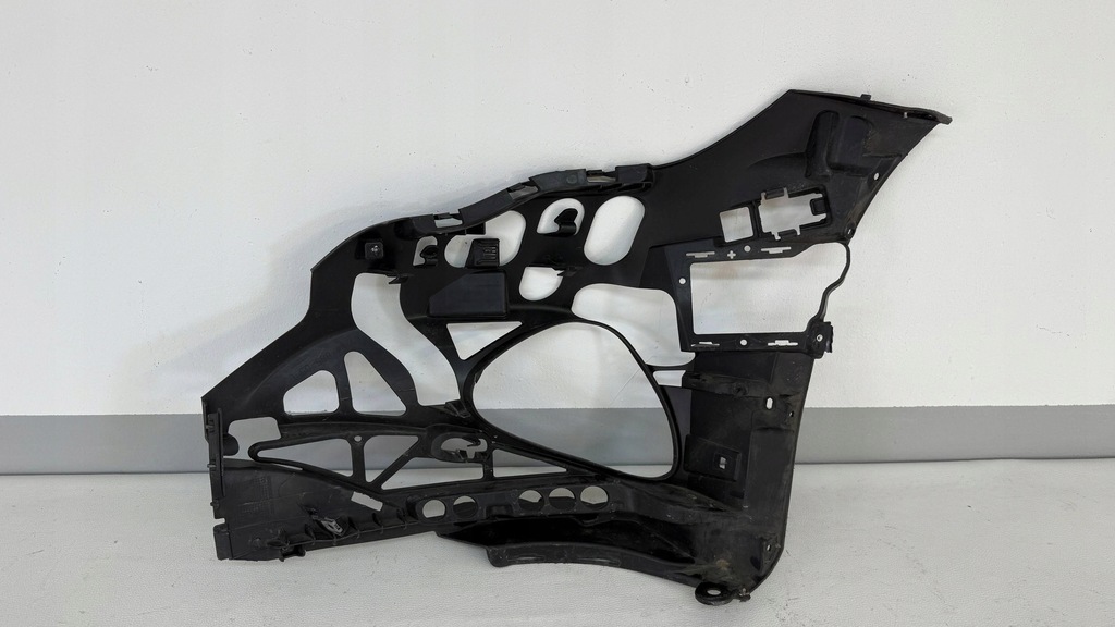 фото №6, Направляющая бампера правый перед mercedes e-klasa w214 a2148850500