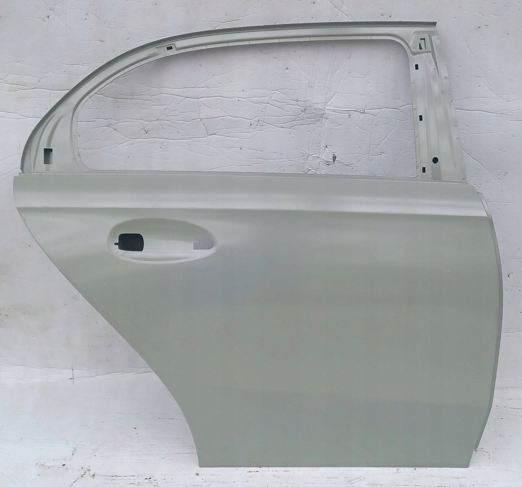 фото №1, Mercedes-benz оригінальний номер a1777321000 двері задні p