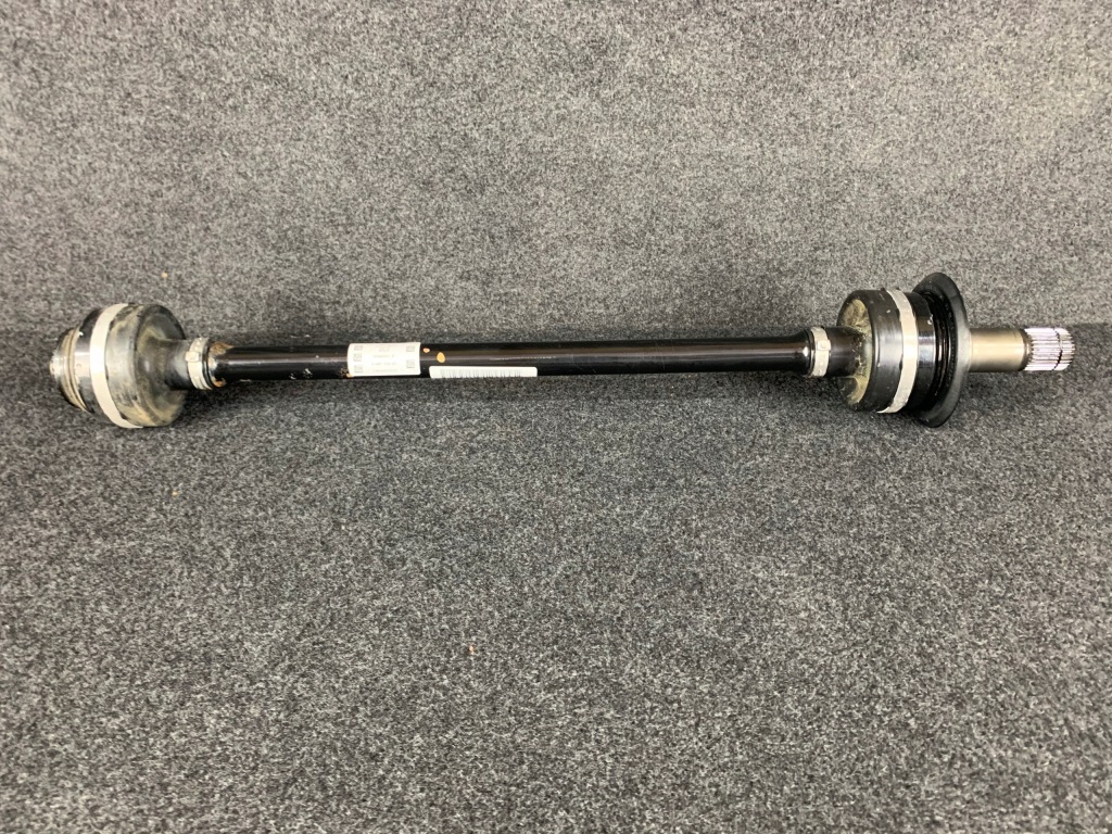 фото №1, Bmw x5 g05 g06 x7 g07 приводной вал правый задняя 8487514 3.0d