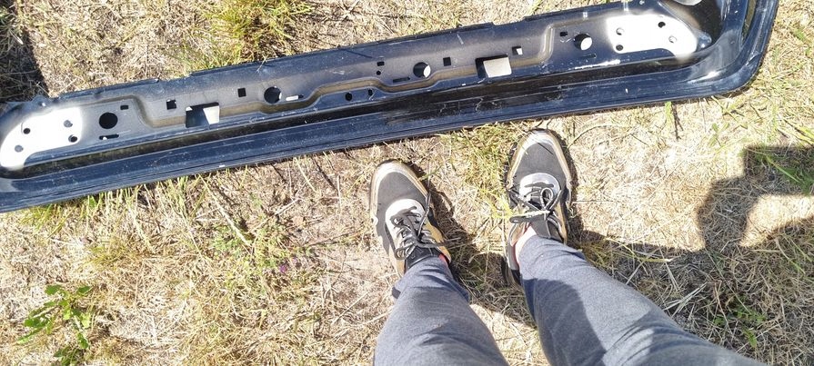 фото №3, Audi a4 b9 8w9 кришка багажника задня