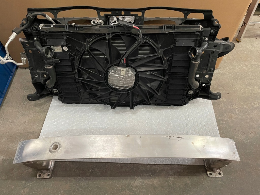 фото №9, Porsche panamera 970 pas передний радиатор балка