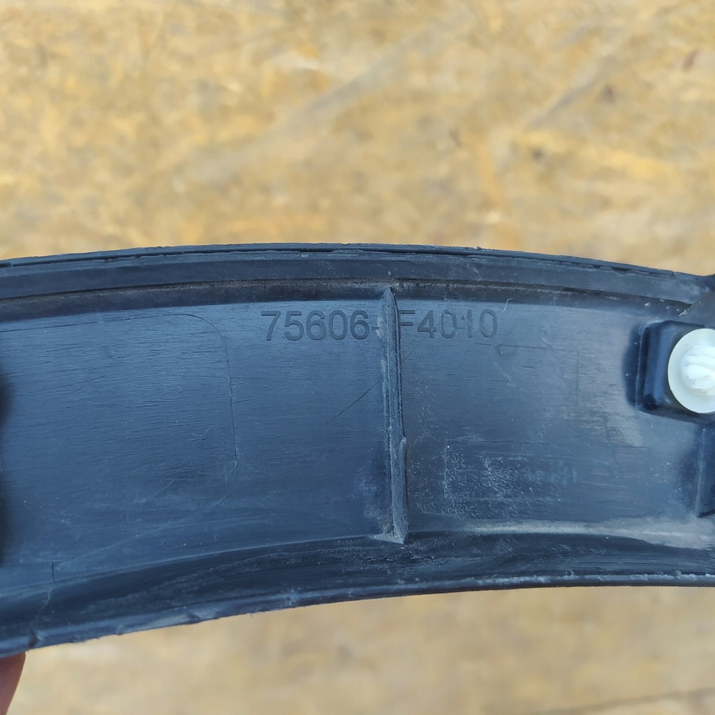 фото №5, Молдинг крыла левый задняя toyota c-hr chr 16-