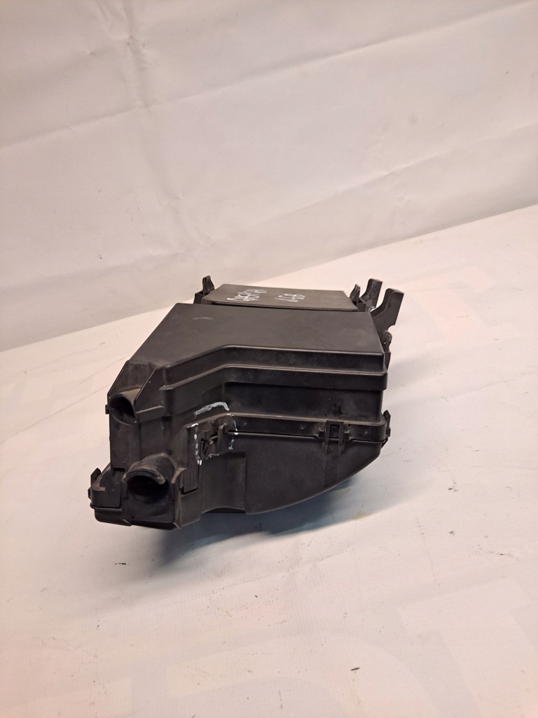 Коробка предохранителей qashqai j10 1.6 284b7jd01b в Украине