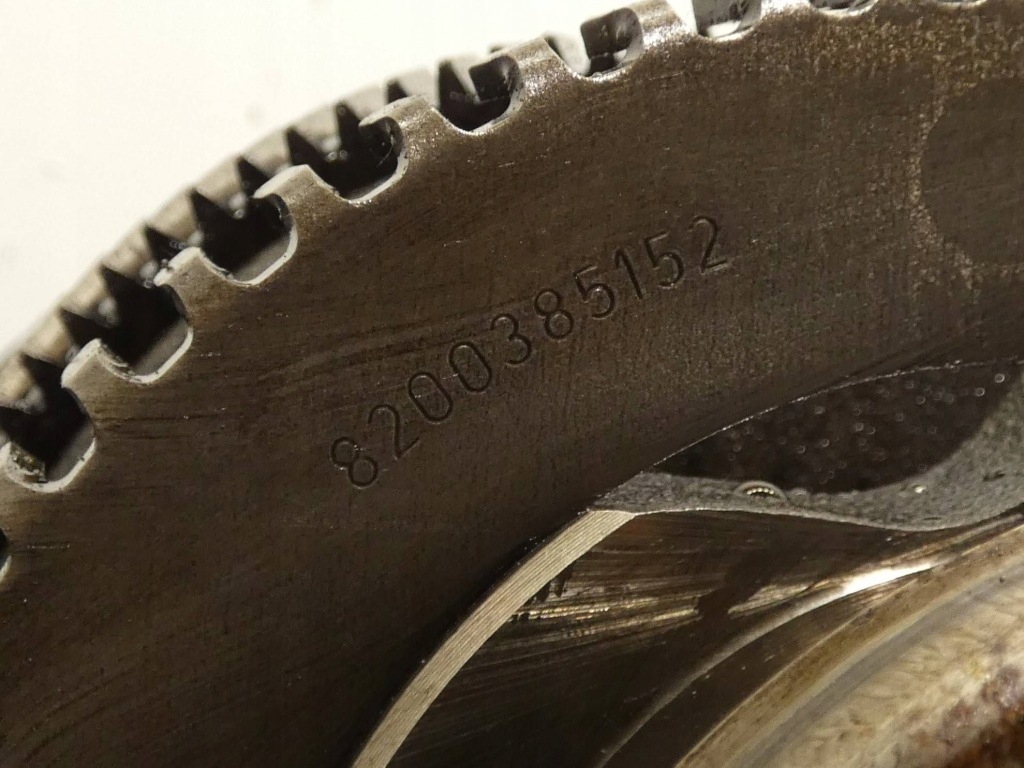 Wał коленчатый nissan qashqai x-trail renault trafic 2.0 dci номинал Оригинал