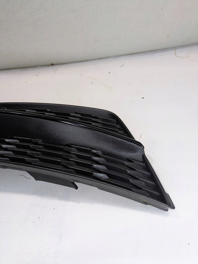 фото №8, Audi a7 s7 перед левая решётка радиатора бампера решётка радиатора 4g8807647h