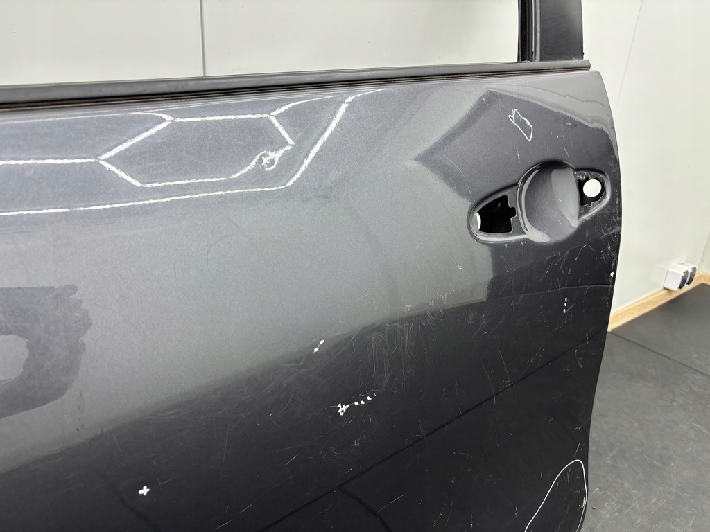 фото №8, Toyota hilux viii 2015r-- дверь левая передние перед