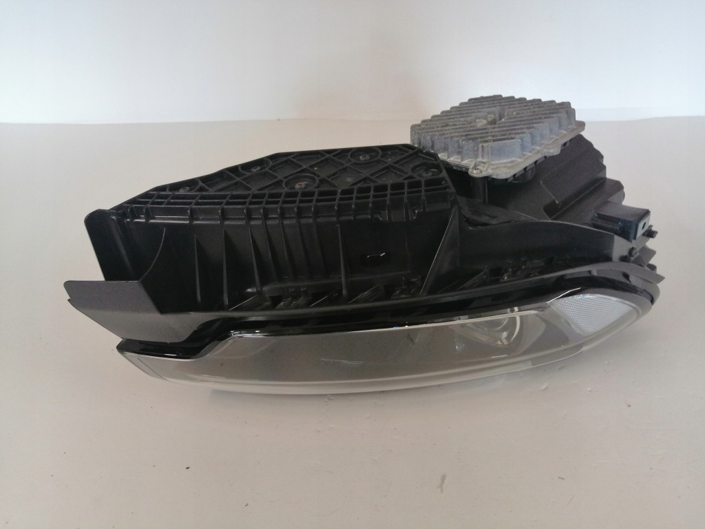 Jeep compass 2 рестайлинг  фара перед правый  full led Оригинал