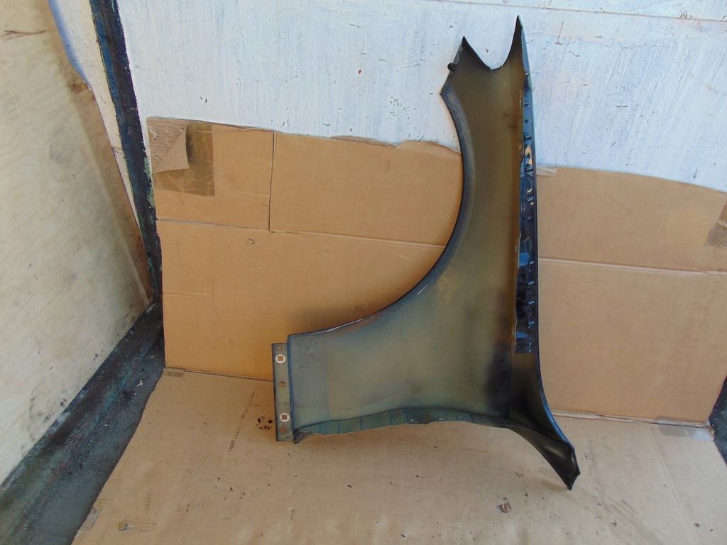 фото №11, Крыло правый перед mercedes w205 a2058810201