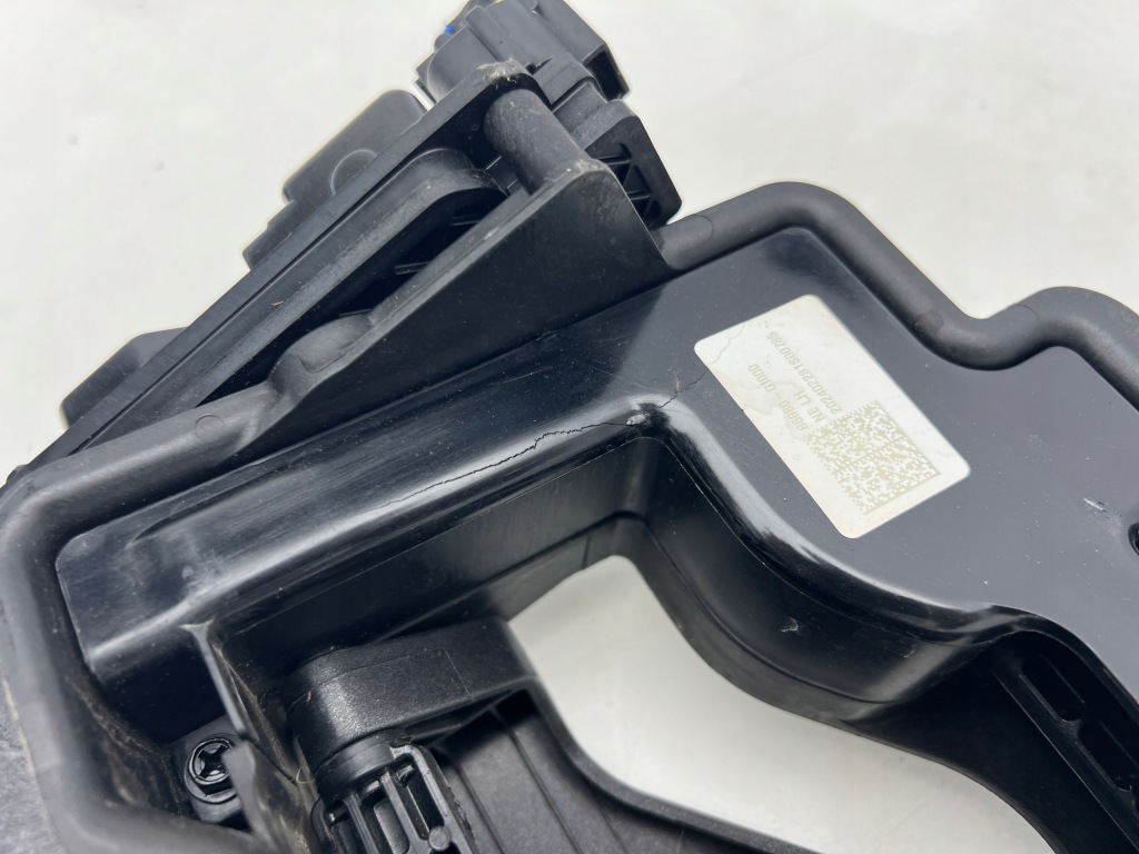 фото №6, Hyundai ioniq 5 v жалюзи левая шторка впуск воздуха левый оригинал 21-