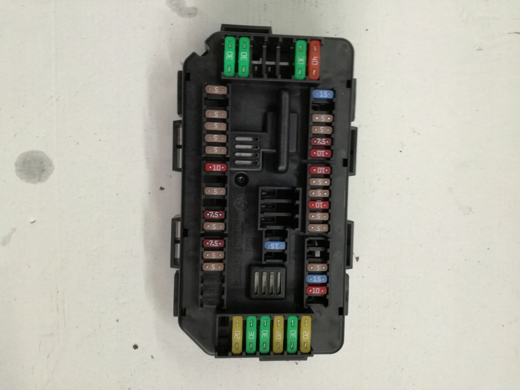 фото №1, Bmw f30 f31 коробка предохранителей 9389068