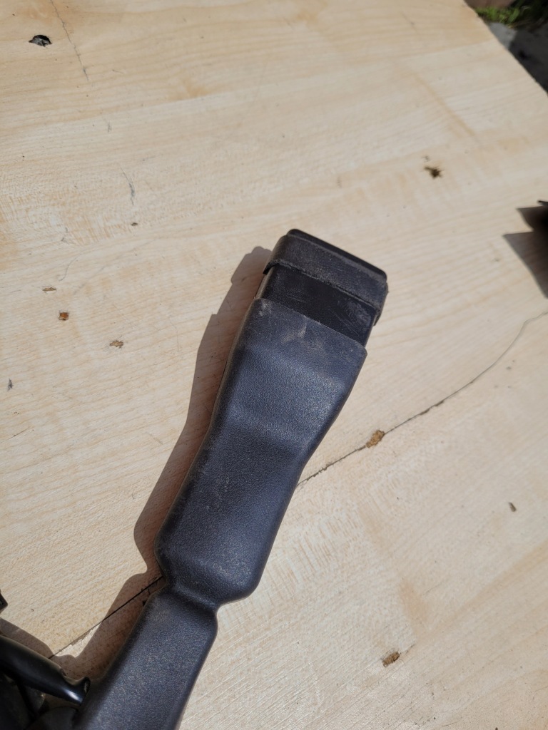 Jeep cherokee kk 7-12 натяжитель поперечина правая  перед Недорого