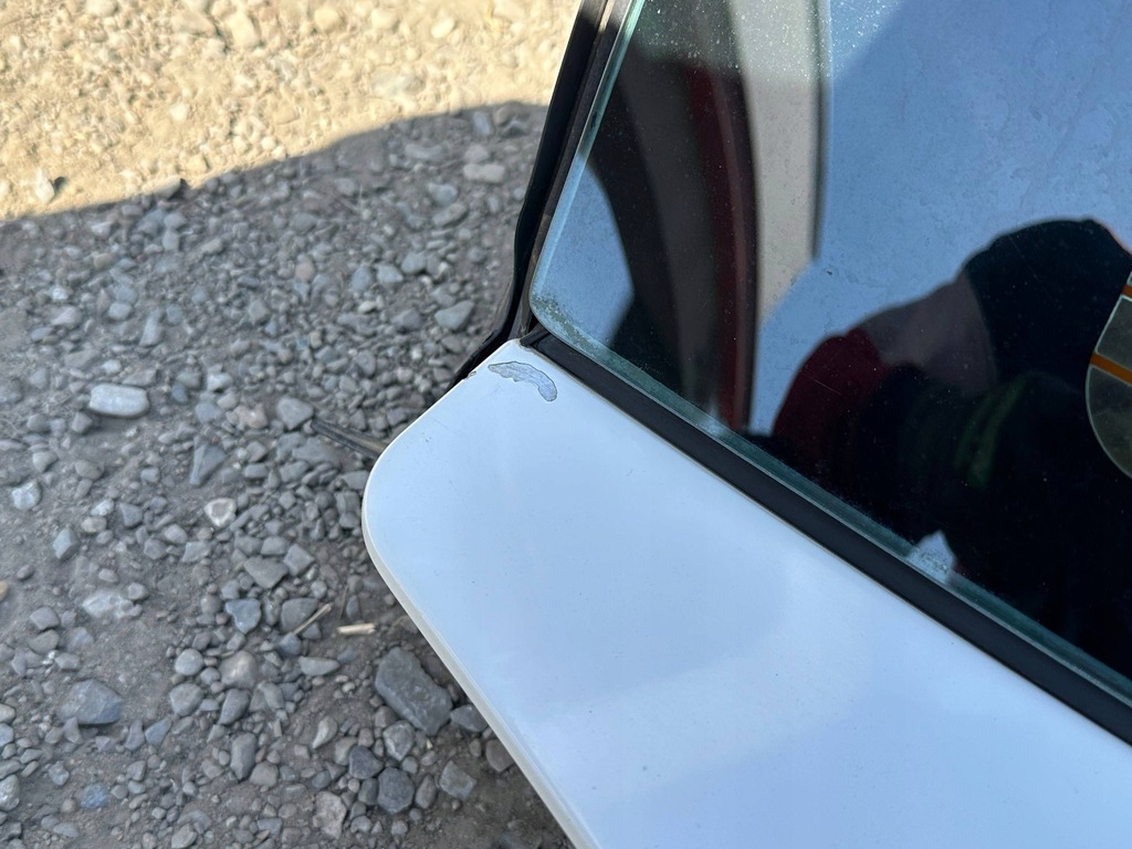 фото №11, Кришка багажника багажника chevrolet corvette c5 1997 - 2004